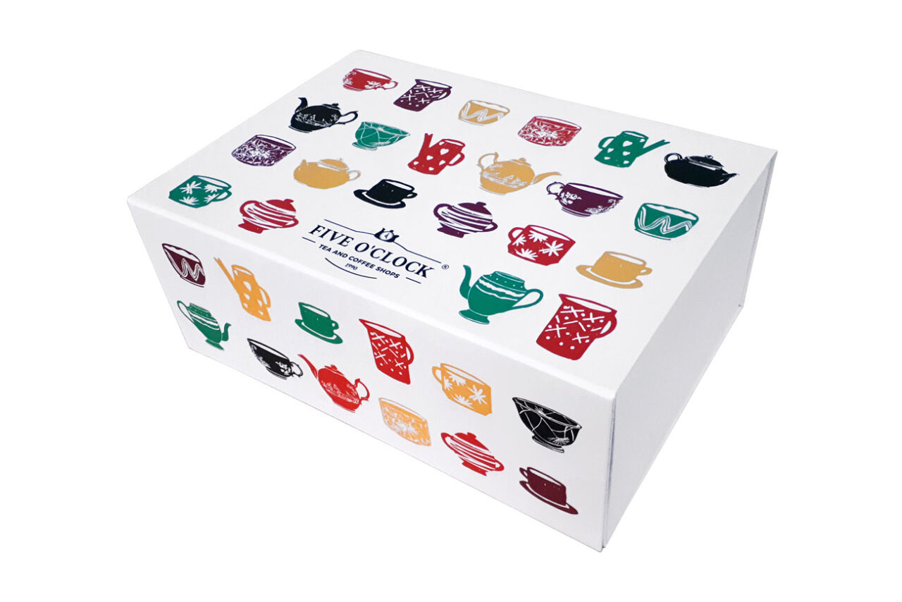 Collapsible decorative rigid box with velcro closure