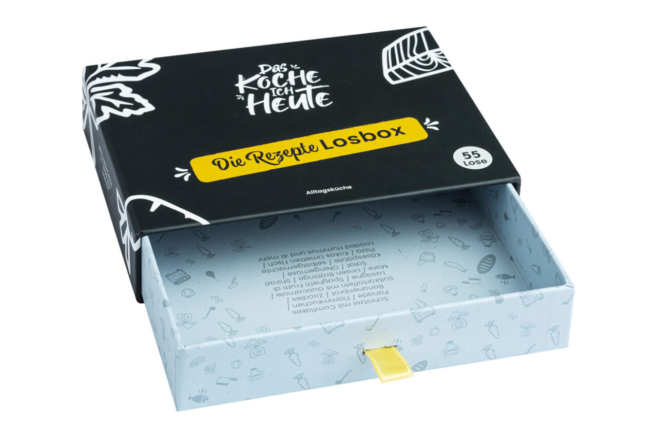 Custom drawer rigid boxes with ribbon