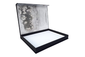 High quality custom rigid boxes with magnetic lids
