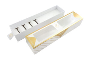 Custom praline boxes with window and insert