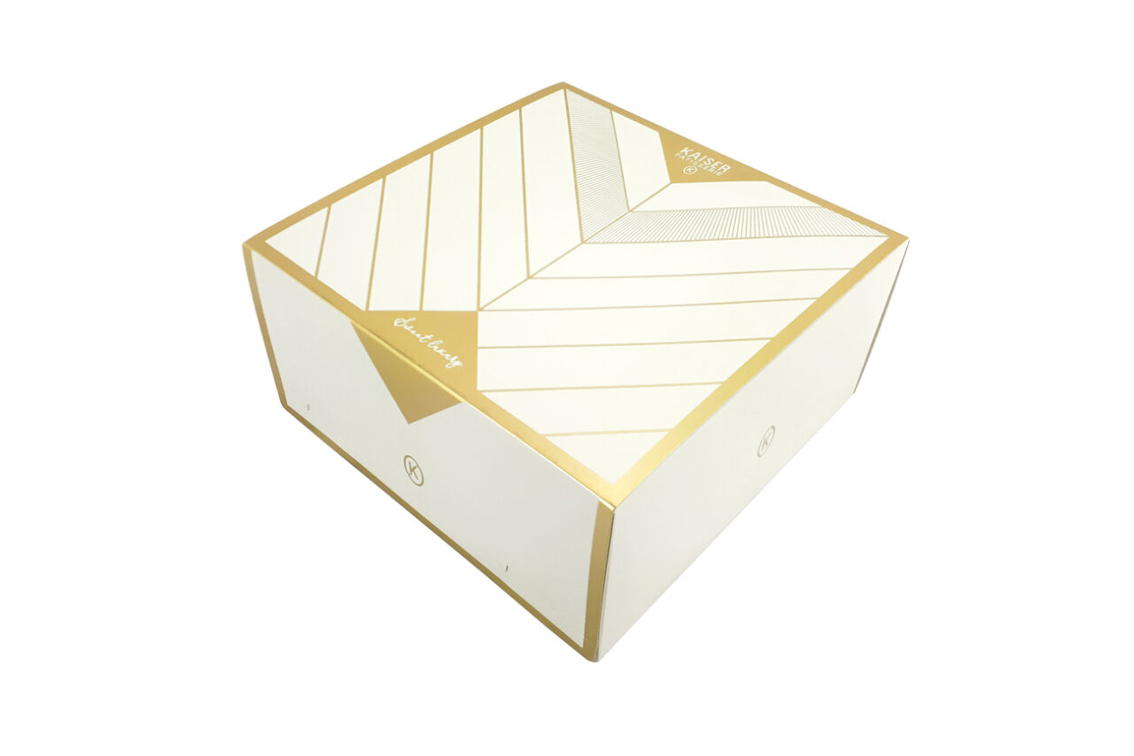 Custom cake and confectionery boxes small