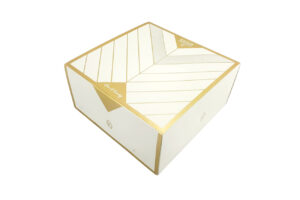 Custom cake and confectionery boxes small