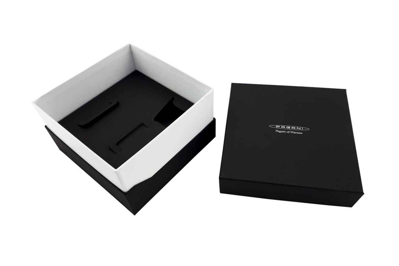 Pudełko typu denko wieczko z kołnierzem z logo firmy Pagani of Warsaw